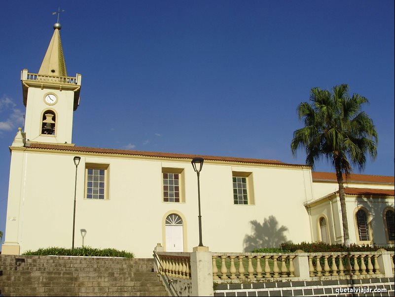 Igreja Matriz Nossa Senhora do Porto e Menino Deus dos Tr