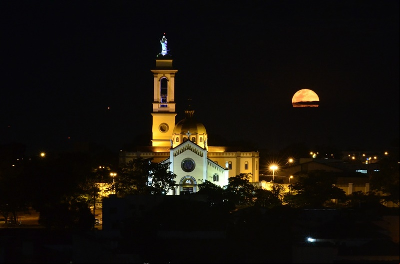 Igreja Nossa Senhora da Abadia - Uberaba - Minas Gerais - Regi